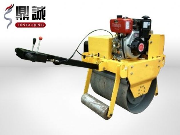 點(diǎn)擊查看詳細(xì)信息<br>標(biāo)題：重型手扶式單鋼輪壓路機(jī) 閱讀次數(shù)：13805