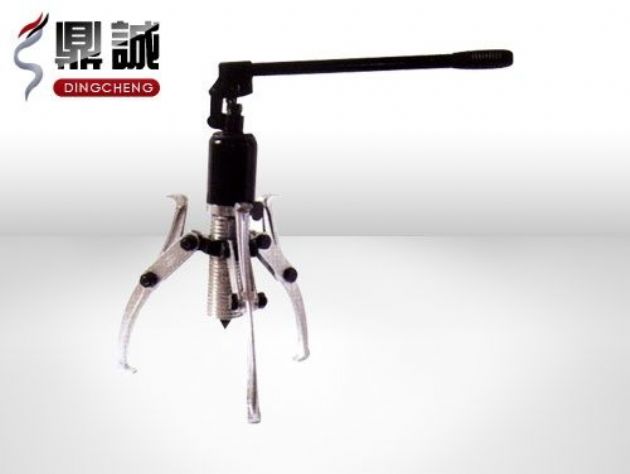 點(diǎn)擊查看詳細(xì)信息<br>標(biāo)題：整體式液壓拉馬 閱讀次數(shù)：5181